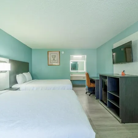 Lone Star Inn & Suites By Oyo Harlingen Tx Exterior photo