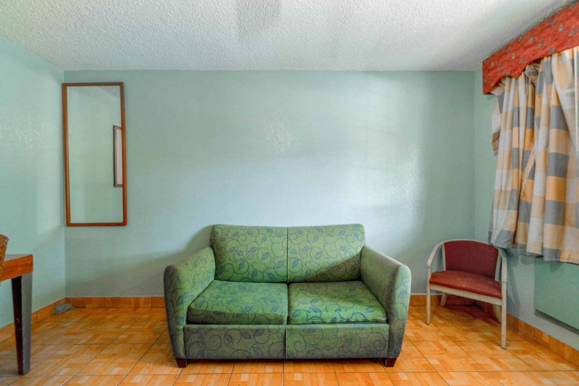 Lone Star & By Oyo Tx Motel 2*