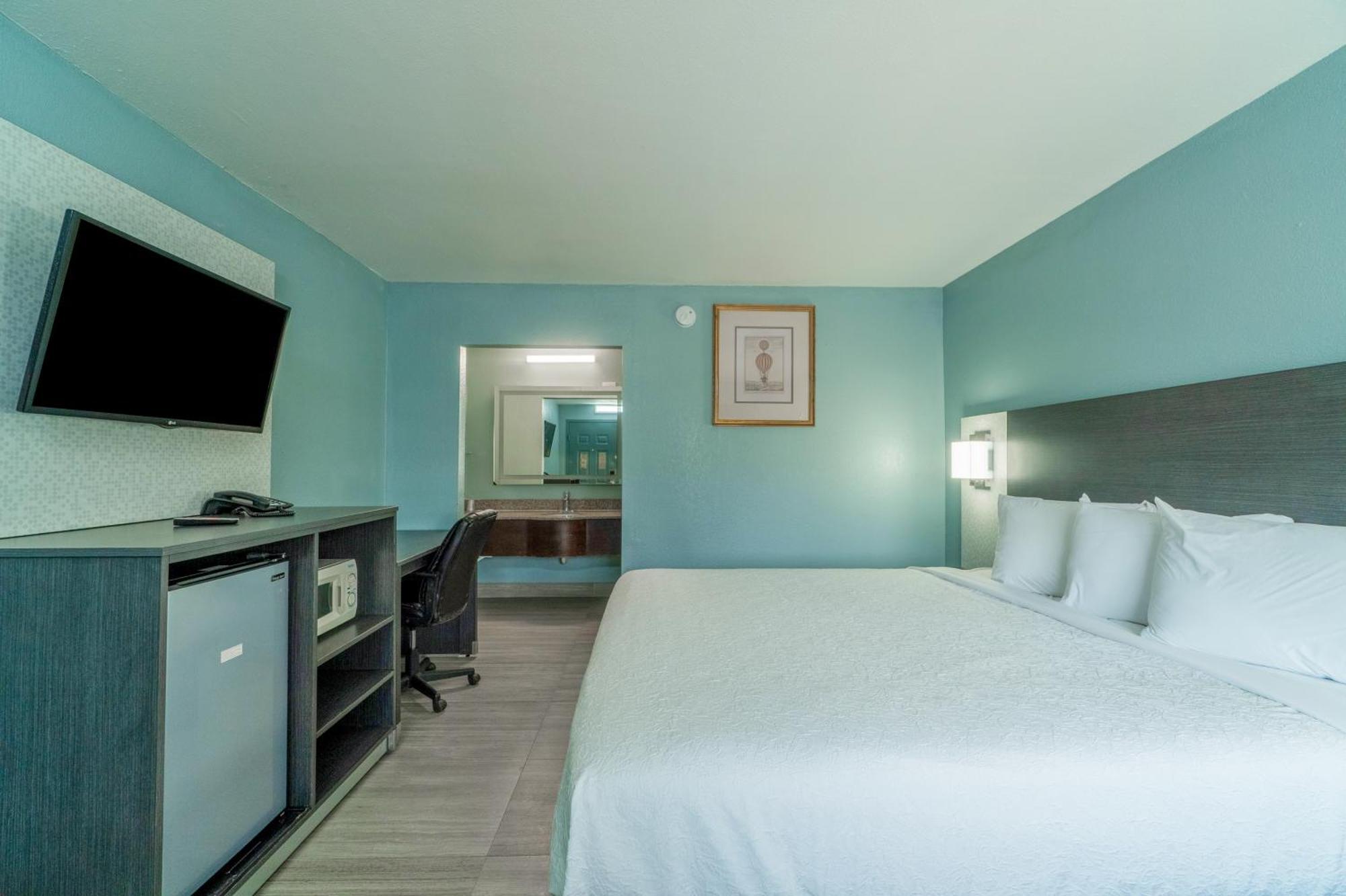 Motel Lone Star & By Oyo Tx Harlingen