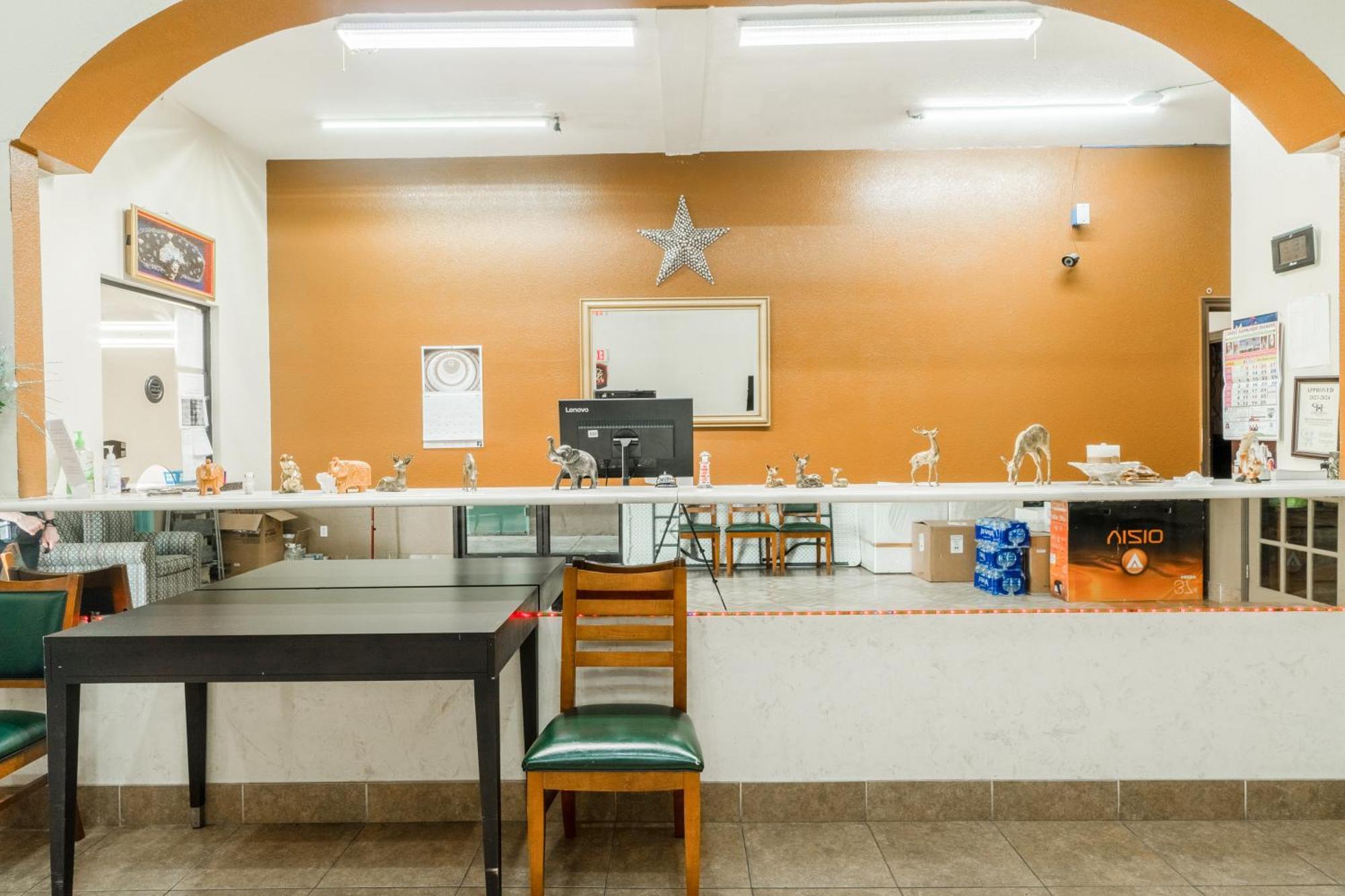 Motel Lone Star & By Oyo Tx Harlingen