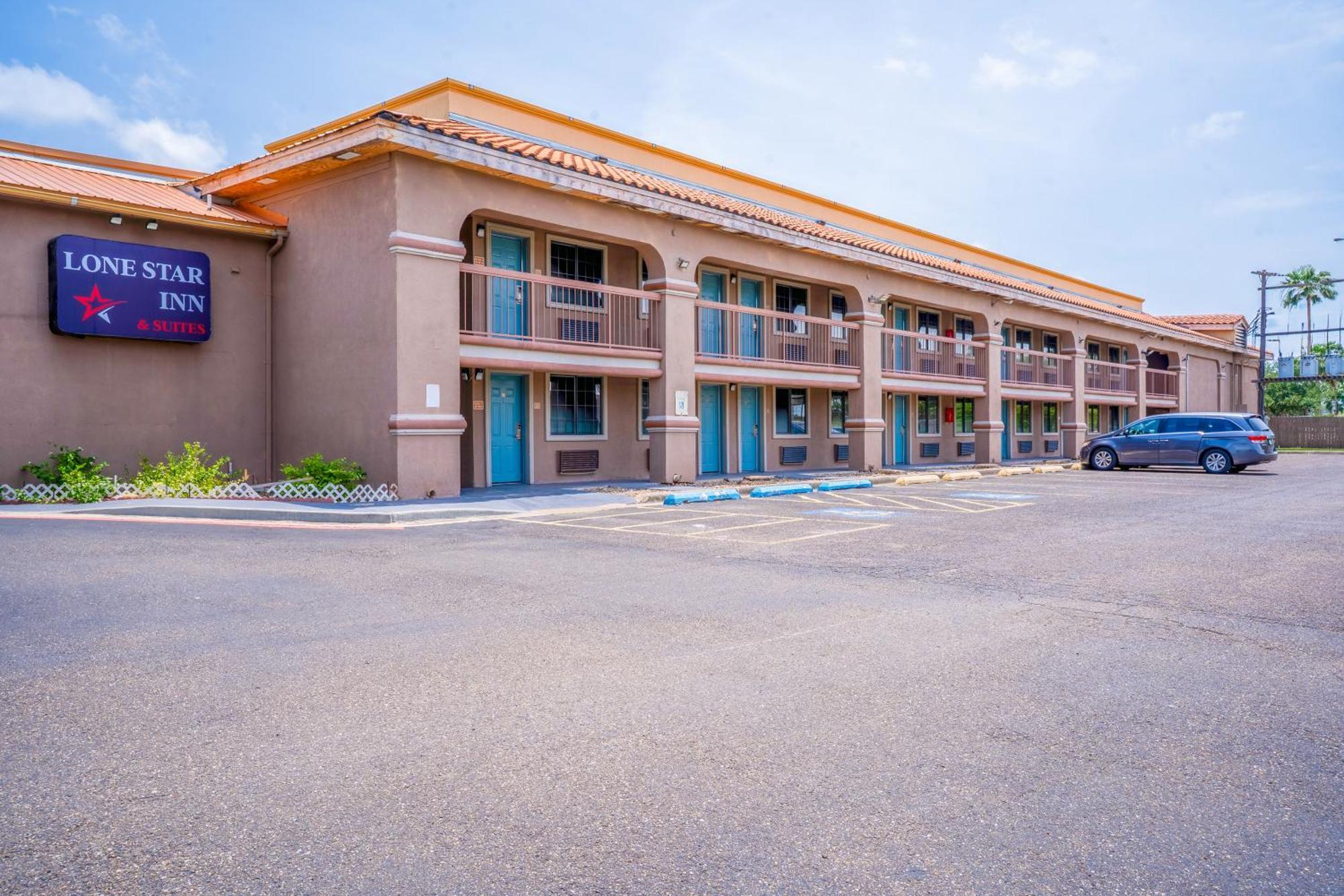 Lone Star & By Oyo Tx Motel Harlingen
